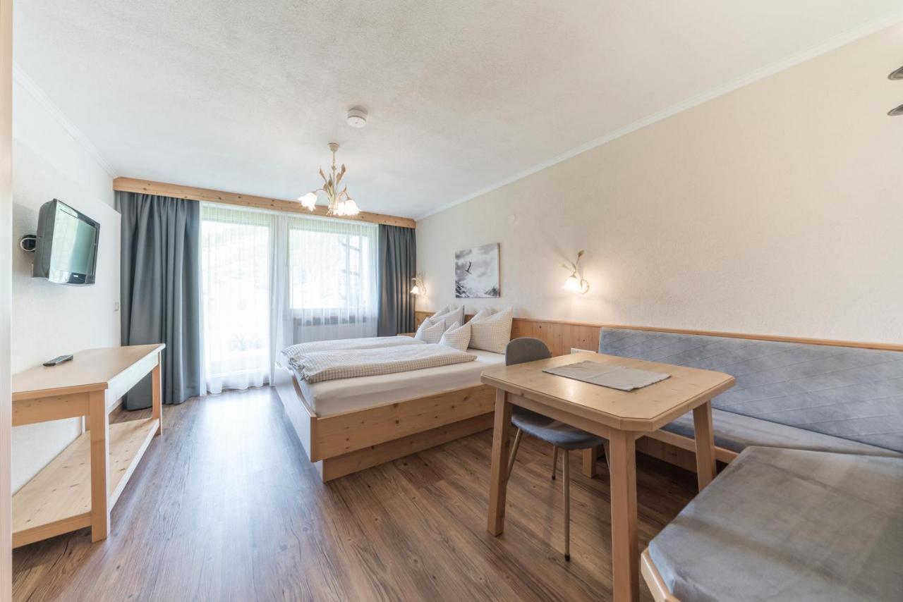 Pension Bergfrieden Obergurgl Exterior foto